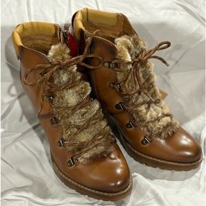 Pikolinos Connelly fur bootie
